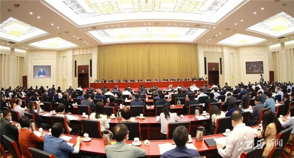 省委召開貫徹落實(shí)中央人大工作會(huì)議精神推進(jìn)會(huì)，易煉紅提出這些要求